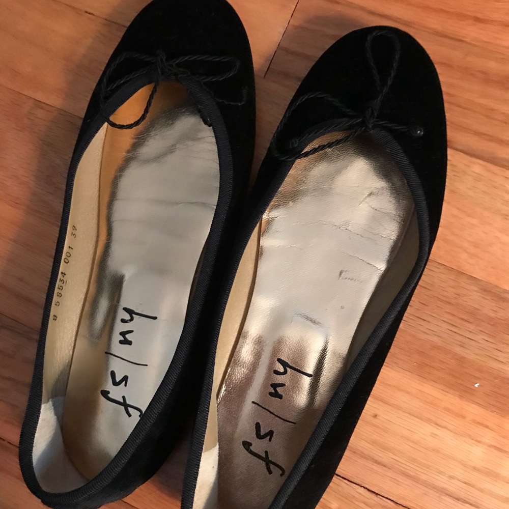 FSNY Velvet flats